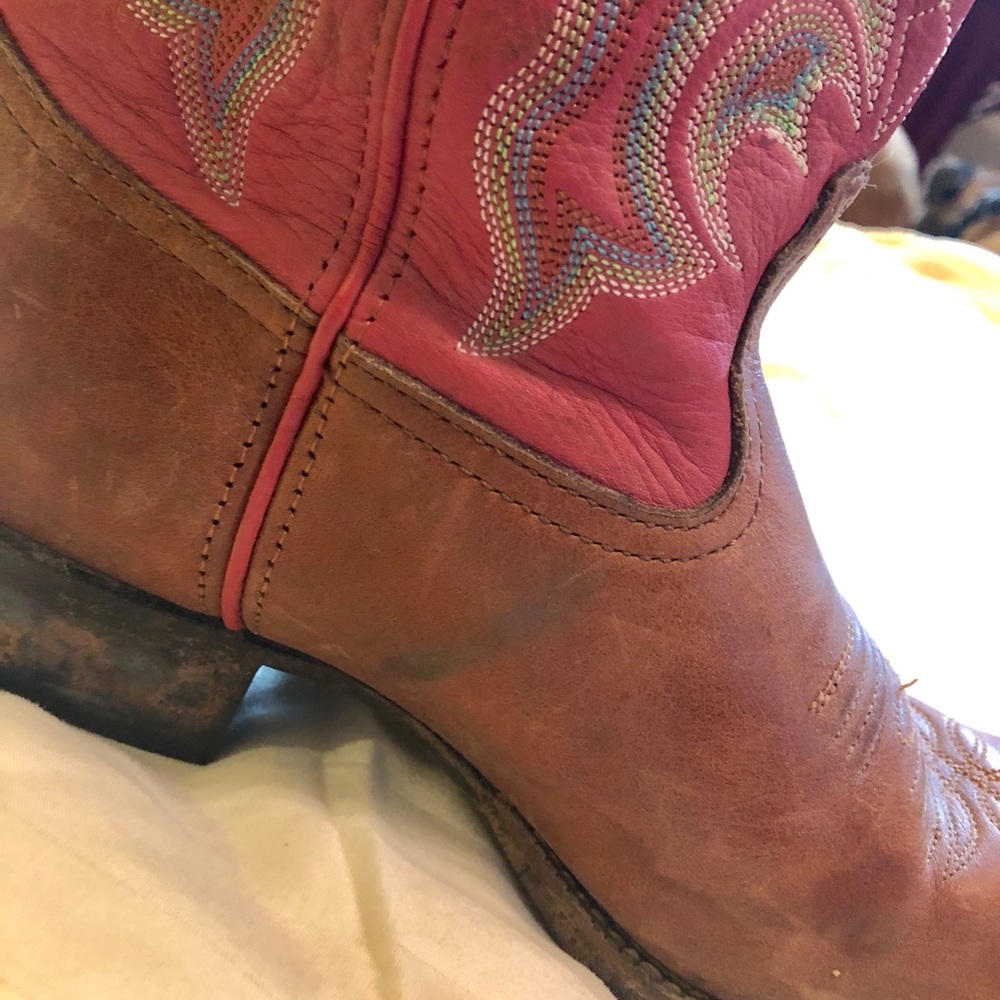 Tony Lama Red and Tan Cowboy Boots - Picture 4 of 6